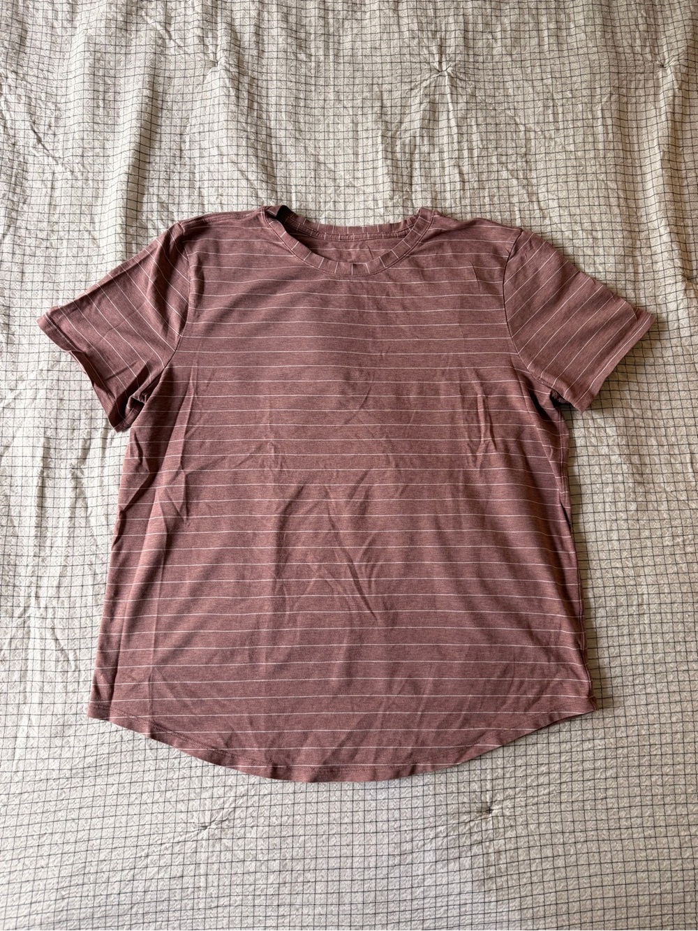 lululemon athletica Mauve Striped Short Sleeve Tee